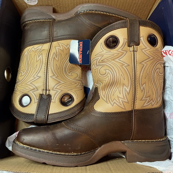 Durango Boys’ Boots size 6.5
New in box